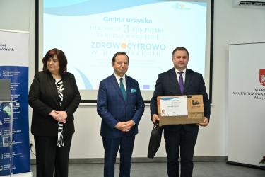 Uroczyste przekazanie komputerów dla 20 najbardziej potrzebujących gmin, do wykorzystania w przedszkolach